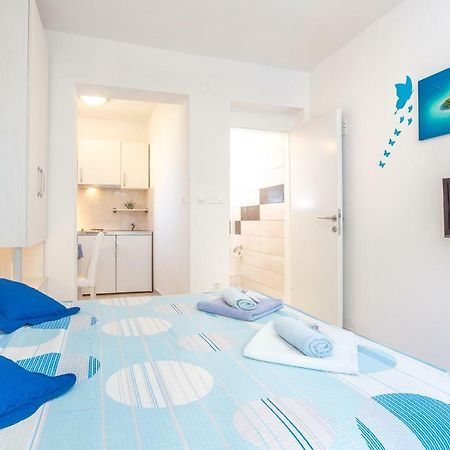 Apartments Nona 1 Хвар Экстерьер фото