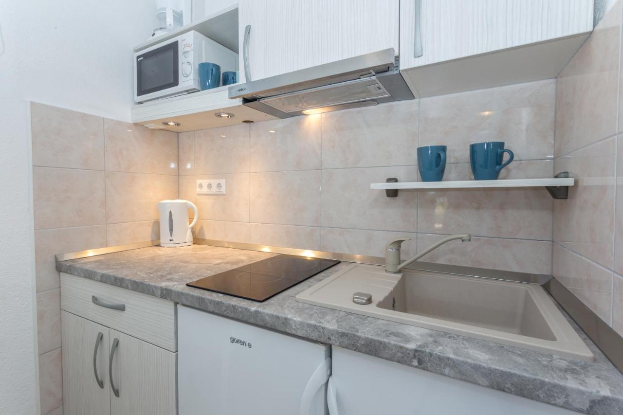 Apartments Nona 1 Хвар Экстерьер фото