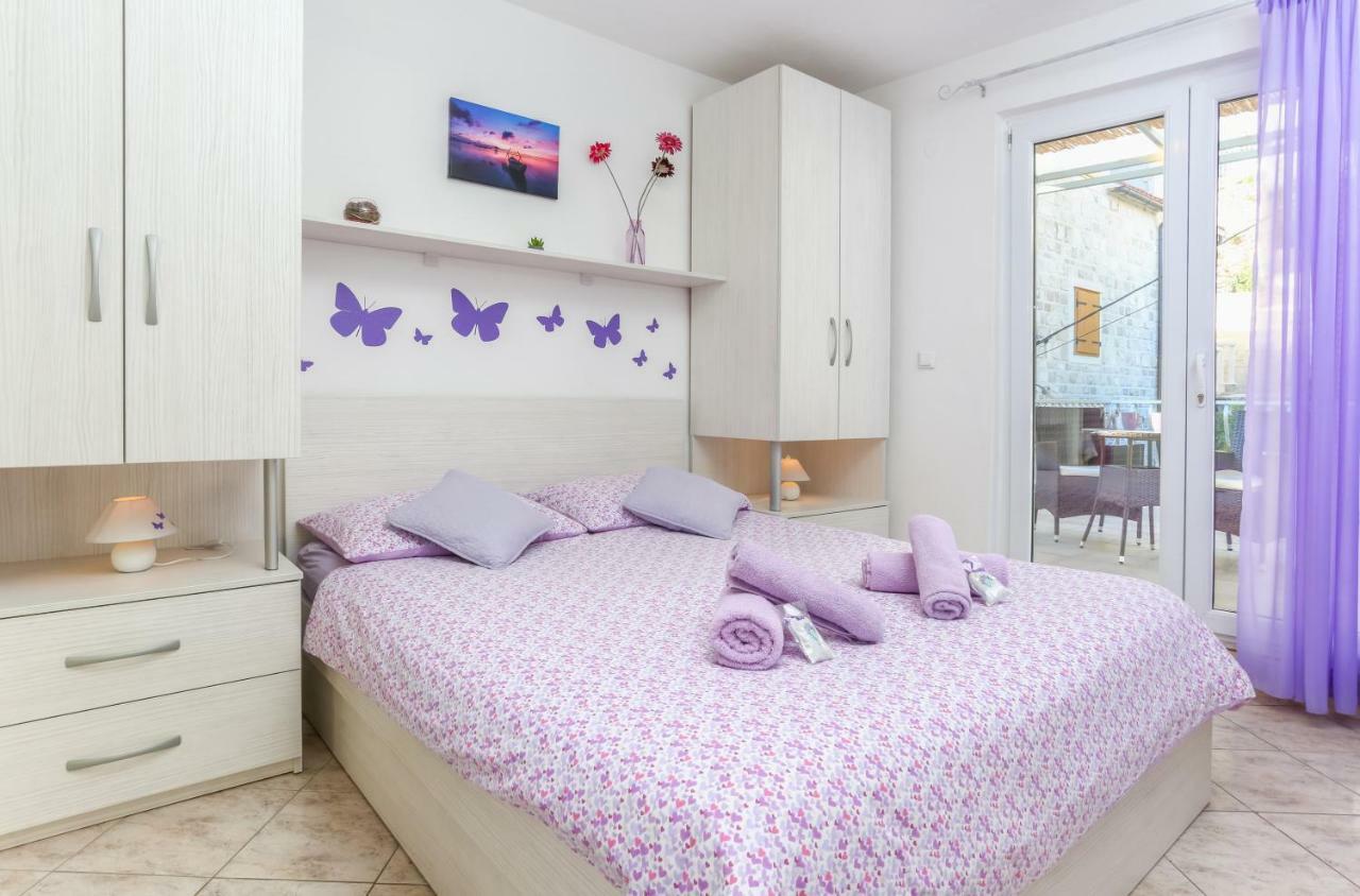 Apartments Nona 1 Хвар Экстерьер фото