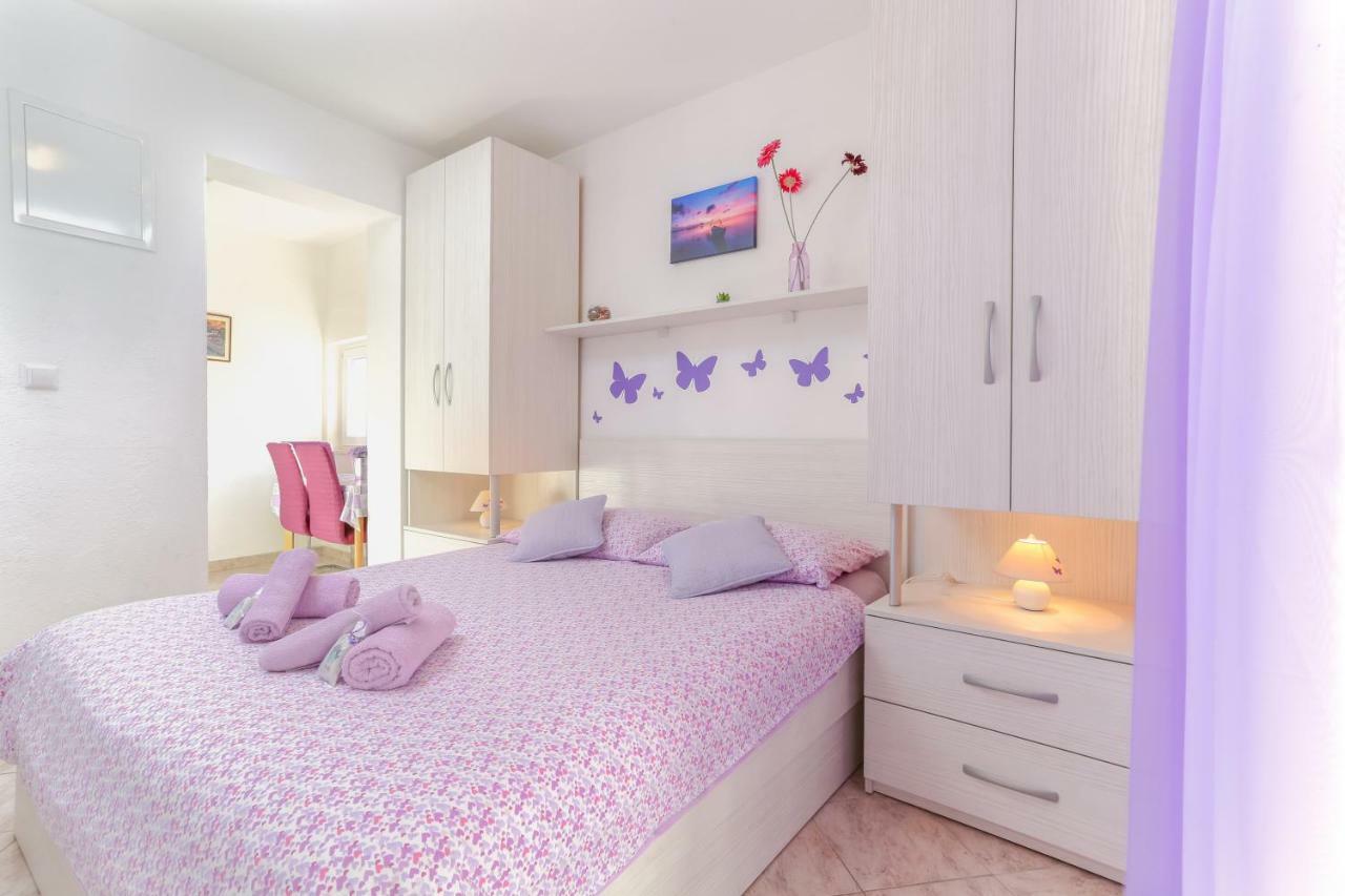 Apartments Nona 1 Хвар Экстерьер фото