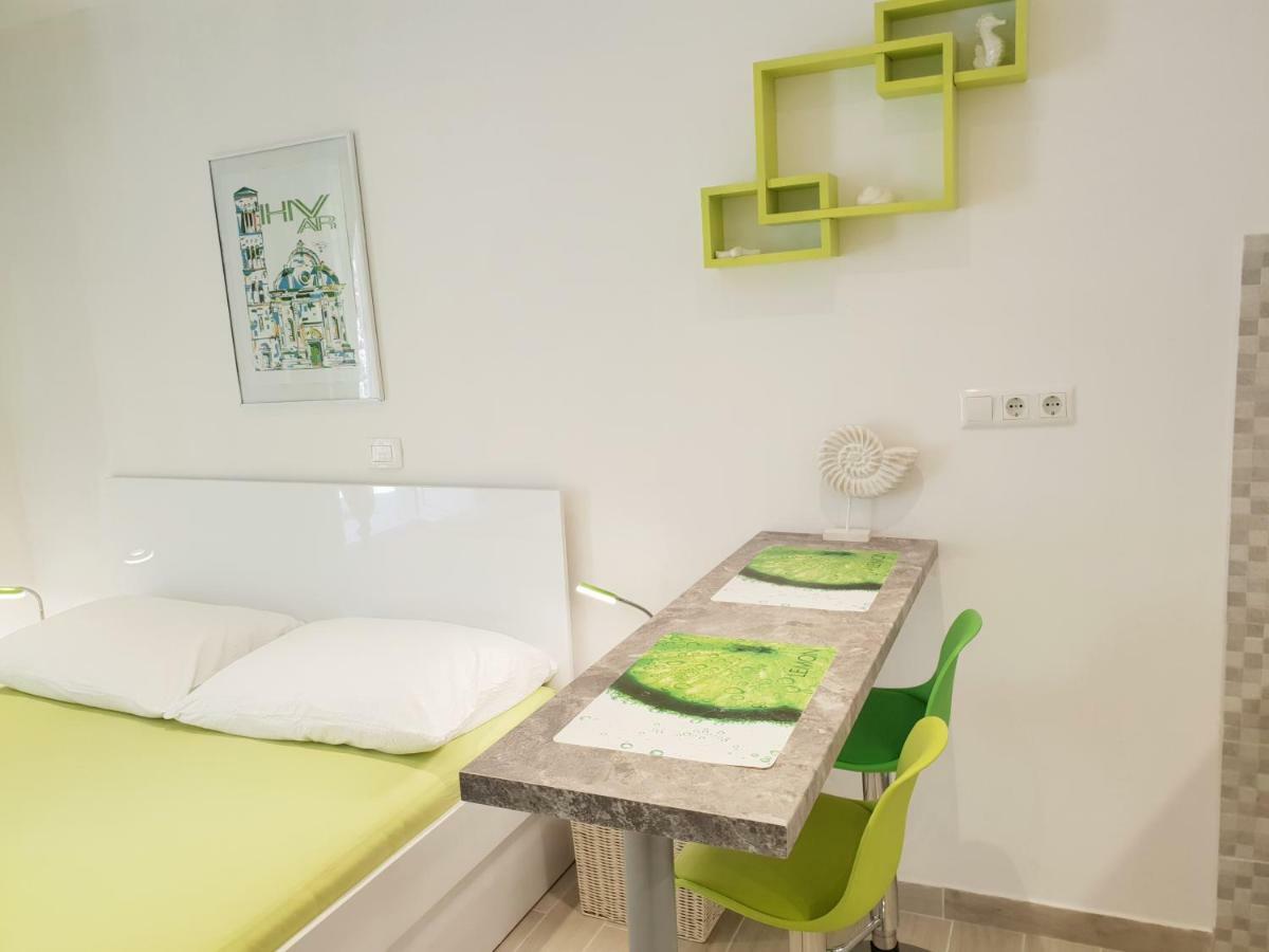 Apartments Nona 1 Хвар Экстерьер фото